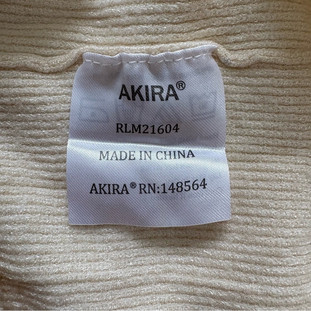 AKIRA Willa Abstract Face Ribbed Turtleneck Sweater Medium Cream Artsy - Picture 5 of 9